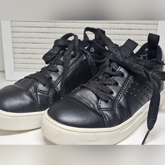 Kids Black Sneakers/Shoes w. Multi-Colored Metallic Stars Leopard Print & Laces - Picture 9 of 16